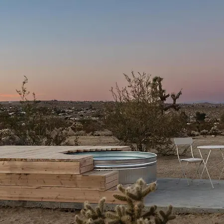 Villa Shadow Mountain House - Hot Tub & Sweeping Views